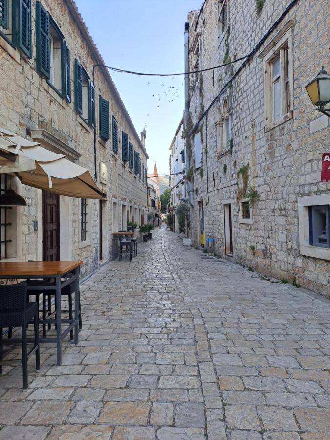 Appartement Sara à Trogir Extérieur photo